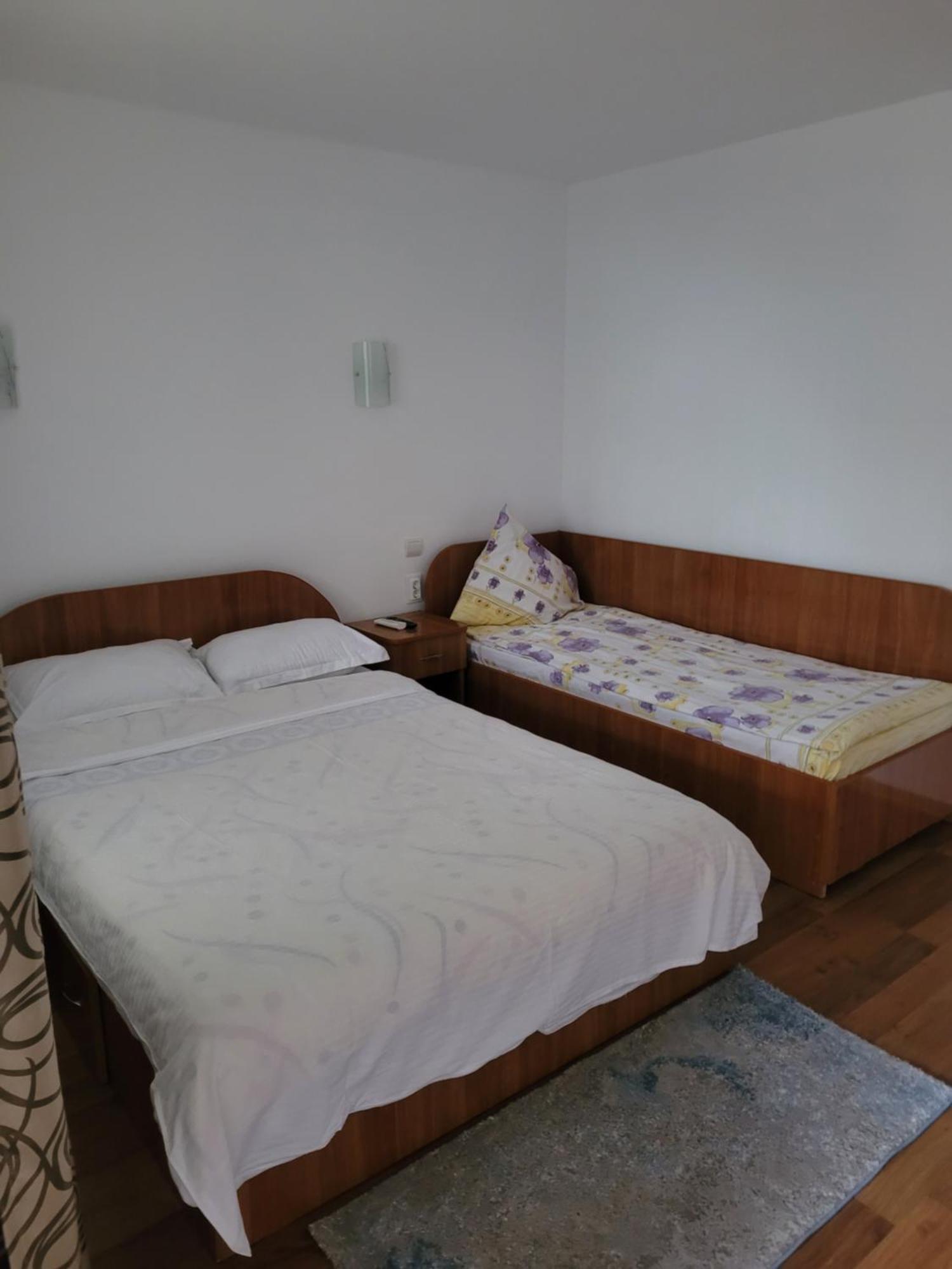 Casa Badea Hotell Murighiol Eksteriør bilde